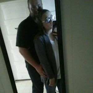 Meet your Posher, Abigail